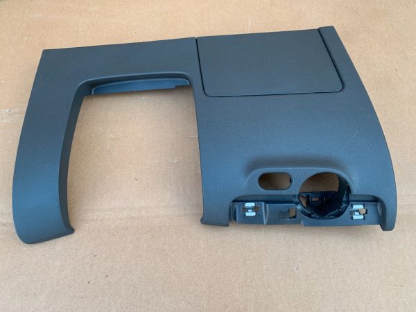 Ornament plansa bord VW Jetta 2017 5C7858365C 5C7 858 365 C - Dezmembrari Auto