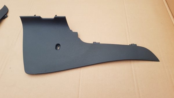 Ornament dreapta VW Golf 7 5G1863046A 5G1 863 046 A - Dezmembrari Auto