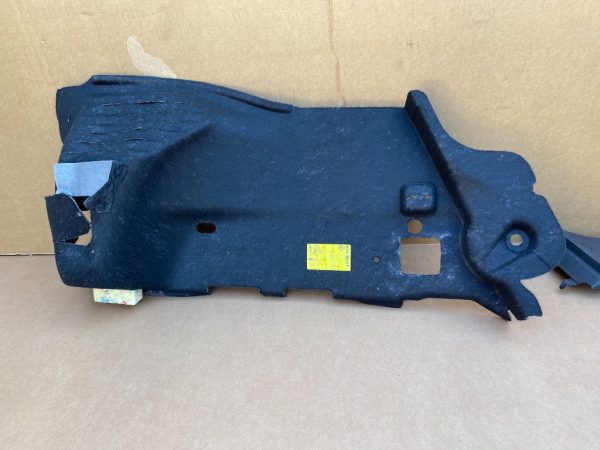 Ornament portbagaj dreapta VW ID3 ID.3 10A867428C 10A 867 428 C - Dezmembrari Auto
