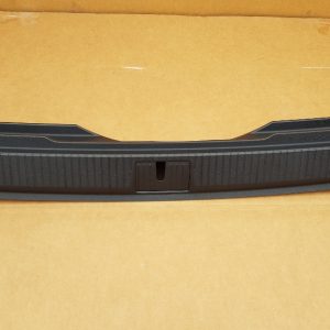 Ornament portbagaj fusta VW Golf 7 2019 hatchback 3G9863459 3G9 863 459 - Dezmembrari Auto
