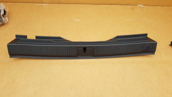 Ornament portbagaj fusta VW Golf 7 2019 hatchback 3G9863459 3G9 863 459 - Dezmembrari Auto