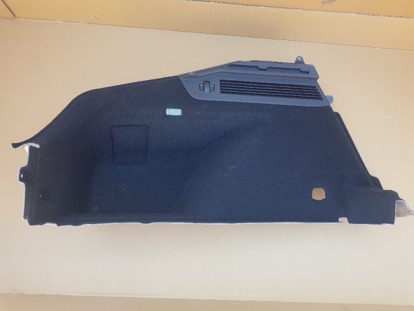 Ornament portbagaj stanga VW Arteon 3G8867427 3G8 867 427 - Dezmembrari Auto