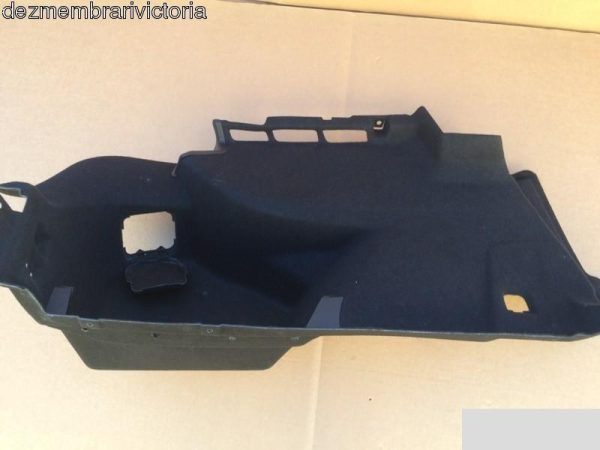 Ornament portbagaj stanga VW Passat B8 3G5867427A - Dezmembrari Auto