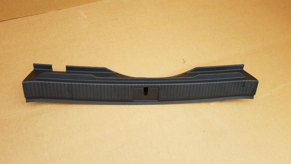 Ornament portbagaj VW Passat B8 variant 3G9863459 3G9 863 459 - Dezmembrari Auto