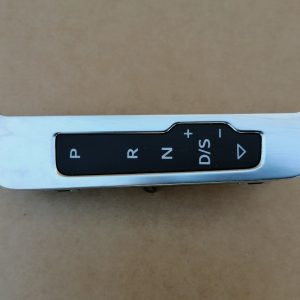 Ornament schimbator viteze s-tronic Audi A3 8V 8V1713463A 8V1 713 463 A - Dezmembrari Auto