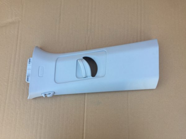 Ornament stalp mijloc stanga Seat Alhambra 2 VW Sharan 7n 7N0868311B 7N0 868 311 B - Dezmembrari Auto