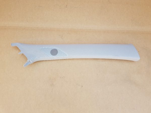 Ornament stalp parbriz dreapta VW Jetta 2016 5C6867234 5C6 867 234 - Dezmembrari Auto