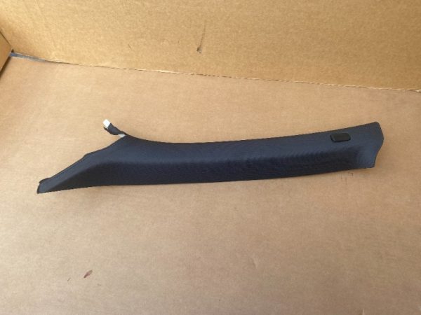 Ornament stalp parbriz stanga negru Audi A4 B8 8K0867233 8K0 867 233 - Dezmembrari Auto