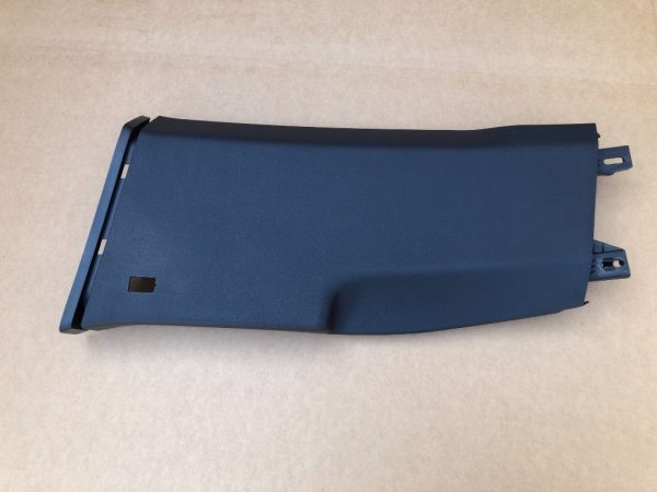 Ornament stalp stanga VW Passat B8 3G0867291B 3G0 867 291 B - Dezmembrari Auto