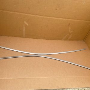 Ornament plafon dreapta VW ID4 ID.4 11A853702E 11A 853 702 E la 0 km - Dezmembrari Auto