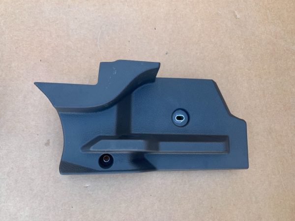 Ornament stanga VW Golf 7 5G6858831 5G6 858 831 - Dezmembrari Auto