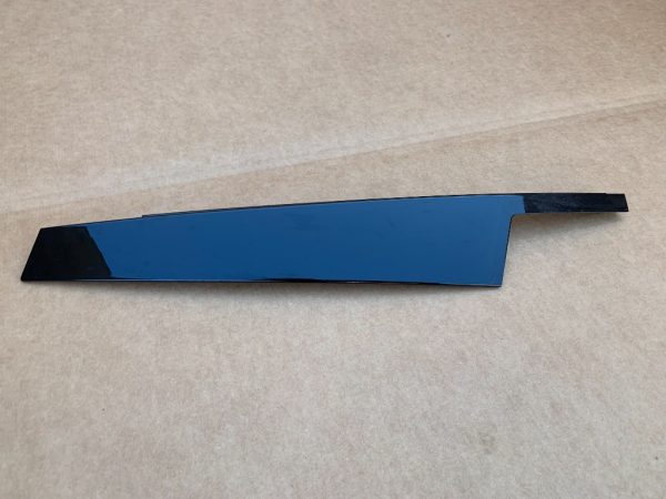 Ornament usa dreapta fata BMW G11 G12 M 760 LXiA seria 7 din 2017 7369884 - Dezmembrari Auto