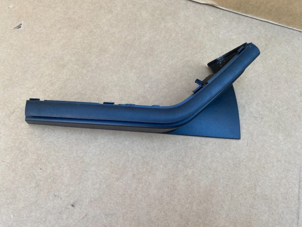 Ornament VW ID3 ID.3 10A945311 10A 945 311 - Dezmembrari Auto