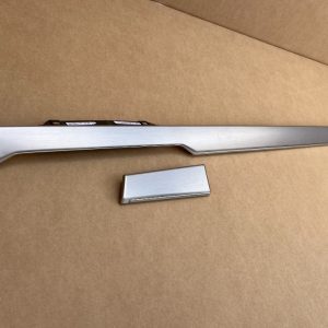 Ornamente bord trimuri VW Passat B8.5 din 2023 la 0 km 3G1853300B 3G1 853 300 B - Dezmembrari Auto