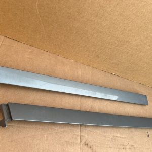 Ornamente usi culisante stanga dreapta VW Sharan 7N0843795 7N0 843 795 7N0843796 7N0 843 796 - Dezmembrari Auto