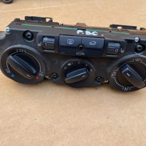 Panou AC cu incalzire in scaune VW Passat B6 - Dezmembrari Auto