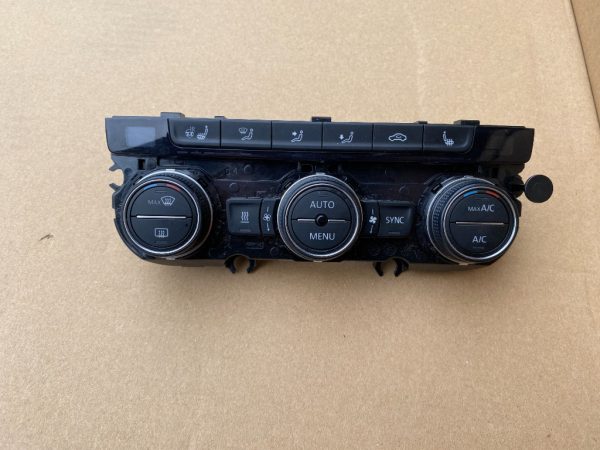 Panou clima climatronic cu webasto si incalzire scaune si volan VW Passat B8 5G1907044J 5G1 907 044 J - Dezmembrari Auto