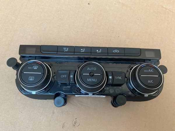 Panou clima VW Golf 7 2019 5G0907044CE 5G0 907 044 CE la 0 km - Dezmembrari Auto