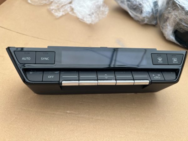 Panou climatronic Audi A3 8Y 8Y0820043 8Y0 820 043 Audi A3 8Y din 2023 la 0 km - Dezmembrari Auto