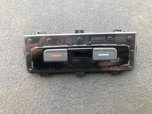 Panou climatronic cotiera spate VW Passat B8 3G0907049D 3G0 907 049 D - Dezmembrari Auto