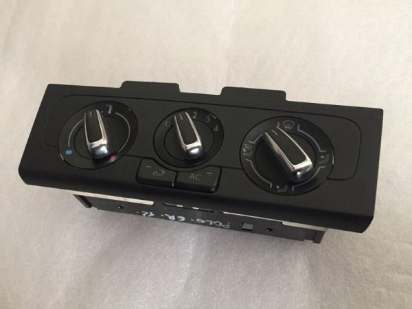 Panou comanda AC VW Polo 6R 6R0 820 045 G 6R0820045G - Dezmembrari Auto