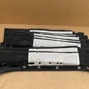 Panou inferior parbriz VW Golf 7 5G0806239C 5G0 806 239 C 5G0805275C 5G0 805 275 C - Dezmembrari Auto
