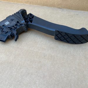 Pedala acceleratie VW ID3 ID.3 1EB723503 1EB 723 503 - Dezmembrari Auto