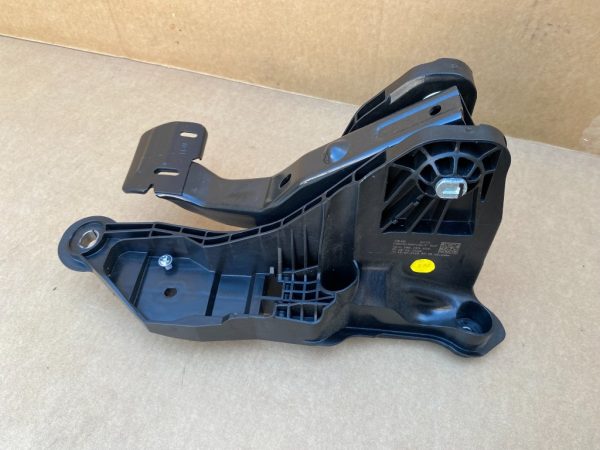 Pedala cu suport VW ID3 ID.3 10B723058 10B 723 058 - Dezmembrari Auto