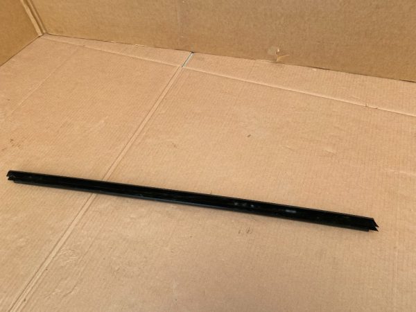 Perie geam dreapta fata Mercedes B-Class W246 2014 - Dezmembrari Auto