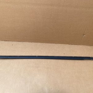 Perie geam stanga fata VW Golf 5 plus 5M0837477 5M0 837 477 - Dezmembrari Auto