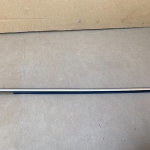Perie geam stanga spate Audi A5 F5 8W8853763 8W8 853 763 - Dezmembrari Auto