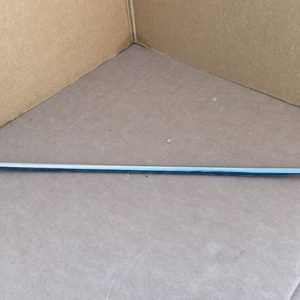 Perie geam stanga spate VW Passat B8 variant 3G9839475A 3G9 839 475 A - Dezmembrari Auto