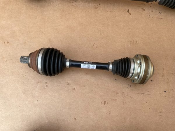 Plaanetara stanga VW Golf 7 5Q0407271H 5Q0 407 271 H la 0 km (47 km) 4motion - Dezmembrari Auto
