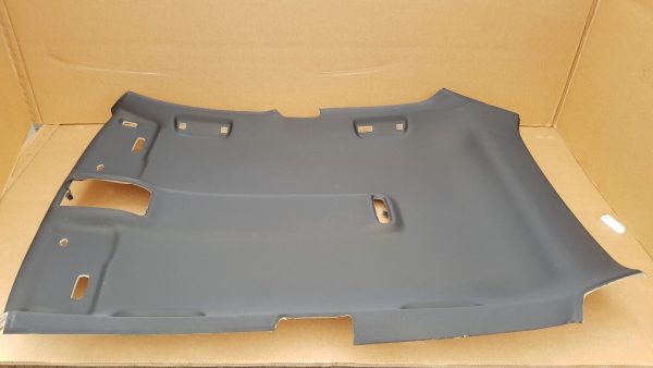Plafon negru Audi A3 8V 2 usi 8V3867505H 8V3 867 505 H - Dezmembrari Auto