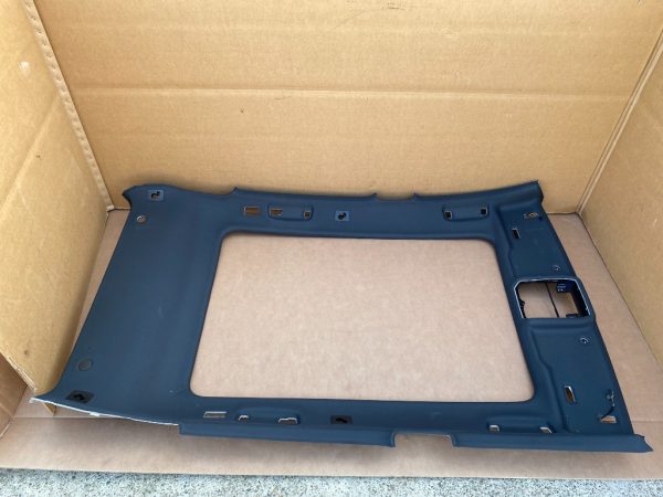 Plafon negru cu trapa VW ID4 ID.4 2023 - Dezmembrari Auto