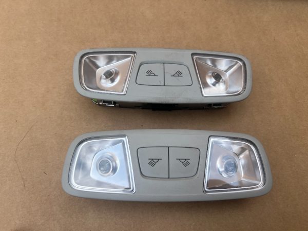 Plafoniera Audi A3 8V din 2016 8V0947111A 8V0 947 111 A - Dezmembrari Auto