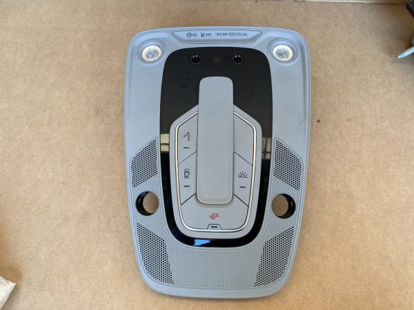 Plafoniera Audi A5 F5 2018 8W0947135BQ 8W0 947 135 BQ - Dezmembrari Auto