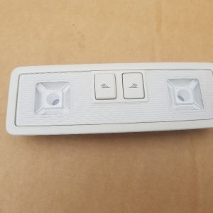 Plafoniera spate VW Passat B8 5G0947291 5G0 947 291 - Dezmembrari Auto