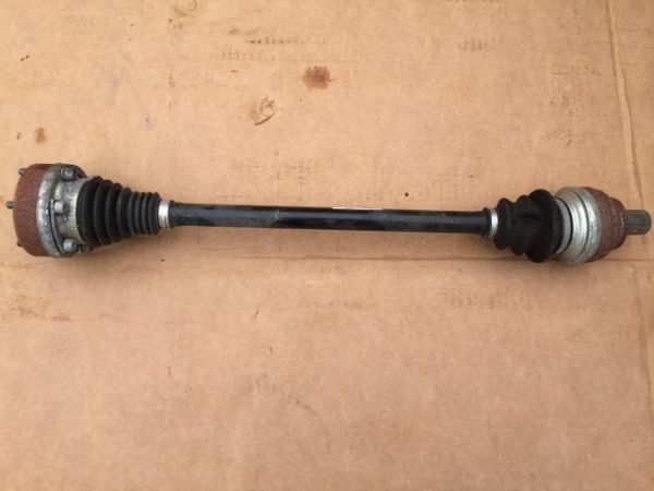 Planetara dreapta spate DSG VW Sharan 2.0 TDI DLU 7N0 501 204 7N0501204 - Dezmembrari Auto