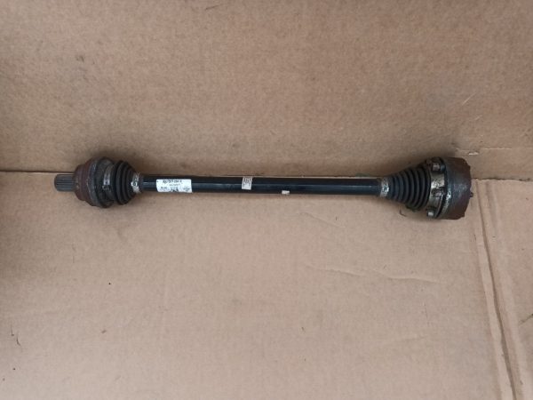 Planetara dreapta spate VW Passat B8 4motion 3Q0501204D 3Q0 501 204 D - Dezmembrari Auto