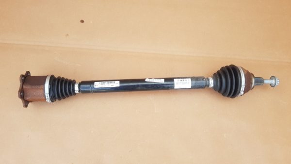 Planetara dreapta VW Golf 7 2.0 tdi 5Q0407272BT 5Q0 407 272 BT - Dezmembrari Auto