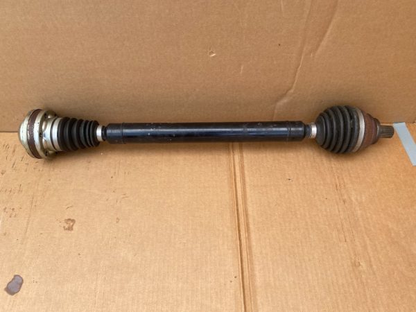 Planetara dreapta VW Golf 7 5Q0407272F 5Q0 407 272 F - Dezmembrari Auto