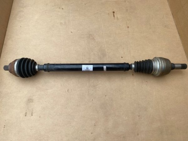 Planetara dreapta VW Passat B8 1.8 tsi CUF CUFA 3QD407272D 3QD 407 272 D - Dezmembrari Auto