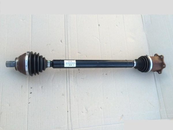 Planetara dreapta VW Passat B8 2015 3Q0407272AT 3Q0 407 272 AT - Dezmembrari Auto