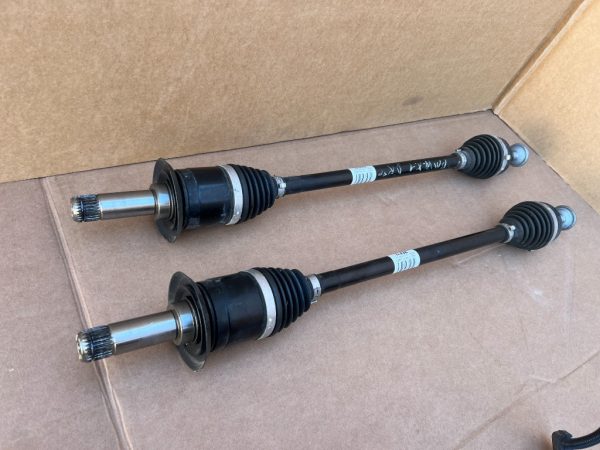 Planetara spate stanga dreapta BMW X1 F48 7646867 la 0 km - Dezmembrari Auto