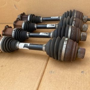 Planetara stanga Audi A4 B8 A5 8K0407271AK 8K0 407 271 AK - Dezmembrari Auto