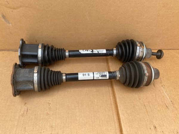 Planetara stanga Audi Q7 4M 4M0407271 4M0 407 271 4M0407271D 4M0 407 271 D - Dezmembrari Auto