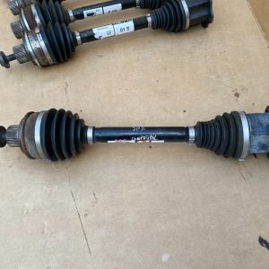 Planetara stanga Audi Q7 4M Q8 Touareg 4M0407271 4M0407271D - Dezmembrari Auto