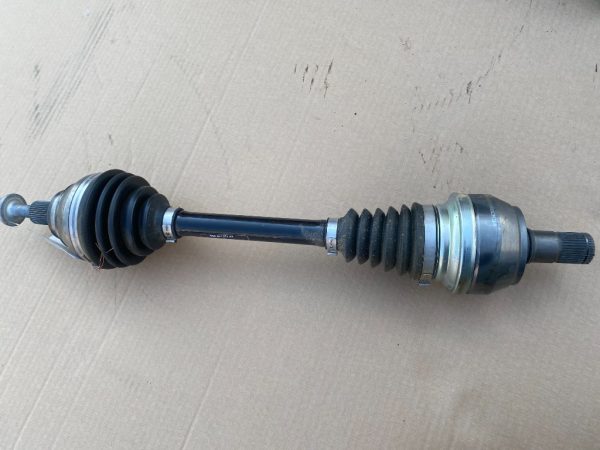 Planetara stanga fata VW Passat B8 3Q0407271AT 3Q0 407 271 AT la 0 km - Dezmembrari Auto