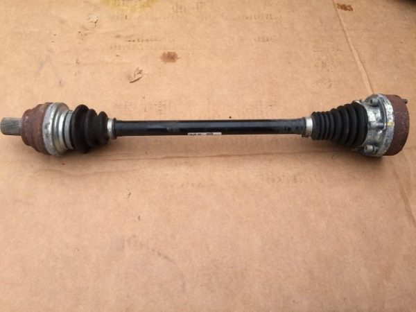 Planetara stanga spate DSG VW Sharan 2.0 TDI DLU 7N0 501 203 7N0501203 - Dezmembrari Auto